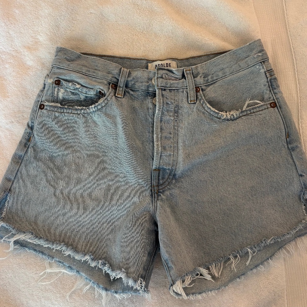 A Gold E Parker shorts